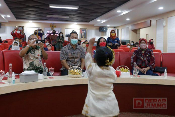 Mas Hendi Beri Perhatian Serius Pada Pola Didik Anak