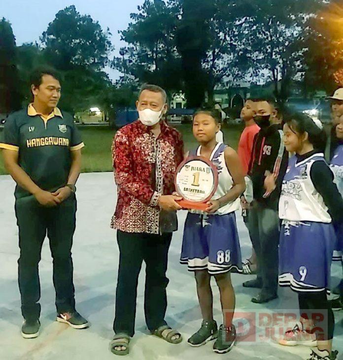 Nursidik Dukung Kemajuan Bola Basket di Tegal