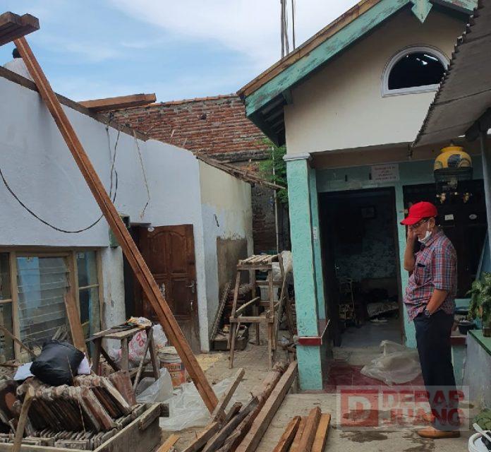 Pastikan Pembangunan Lancar, Purnomo Pantau Pekerjaan RTLH