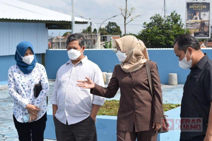 Srikandi Banteng Salatiga Sidak Pembangunan Pasar Rejosari