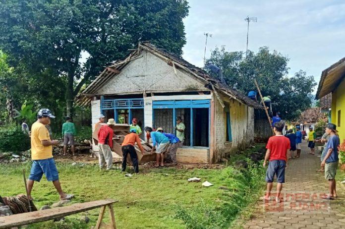 Taufiq Rizal Sambatan adalah Wujud Semangat Gotong Royong