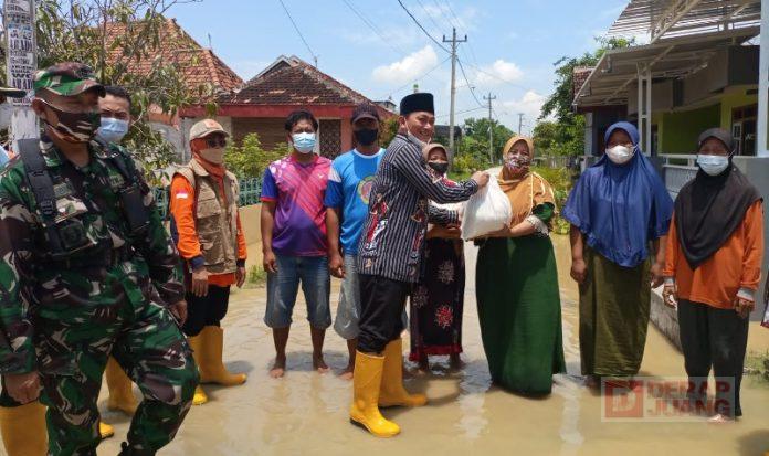 Tinjau Banjir, Ridwan Harap Masyarakat Bersabar dan Tetap Tenang
