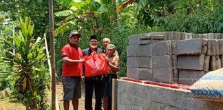 Bantuan Material Mas Rimo Untuk Mbah Kunting