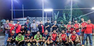 Bagus Selo Ajak Pemuda Colomadu Semangat Olahraga