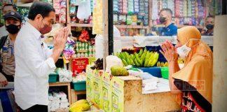 Presiden Jokowi Cek Harga Sembako Di Pasar Tempurejo