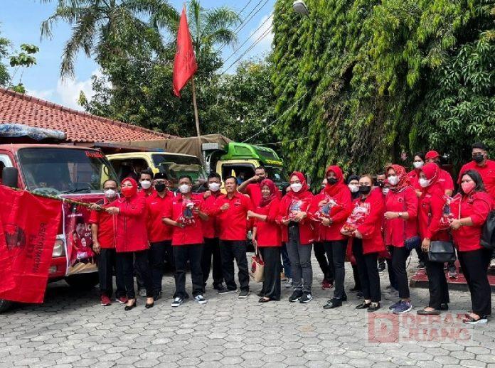 Banteng Grobogan Bagikan Ribuan Bingkisan Hari Raya Idul Fitri 1443 H