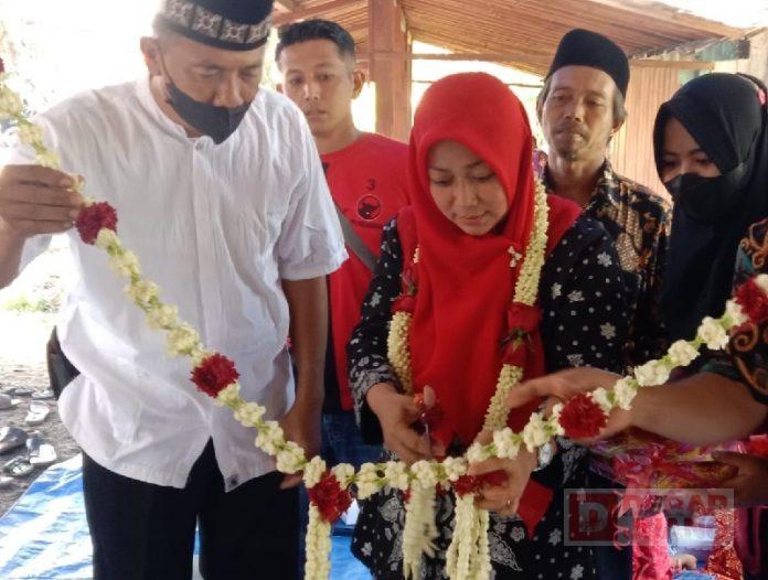 Bibi Hastuti Resmikan Mushola Nurul Hidayah