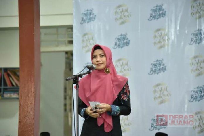 Buka Bazar Masjid Makmur, Wabup Rista juga Shalat Tarawih Bersama Warga Dukuh Jatiteken Wetan (3)