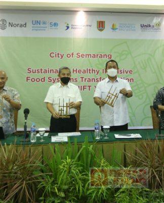 Inisiasi Urban Farming ala Mas Hendi Jadi Pilot Project PBB