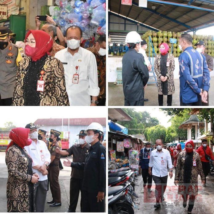 Jelang Lebaran, Sri Sumarni Tinjau Stok dan Harga Pangan