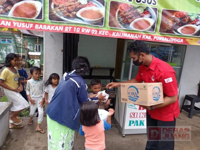 Komunitas Juang Purbalingga Gelar Bagi Paket Takjil dan Buka Bersama