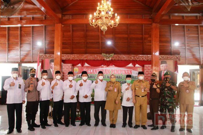 Lantik Pengurus Baznas, Sri Sumarni Harap Baznas Mampu Jemput Bola