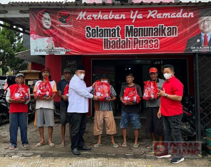Momentum Ramadhan, Aksi Berbagi Alwin Basri dengan Masyarakat Pati