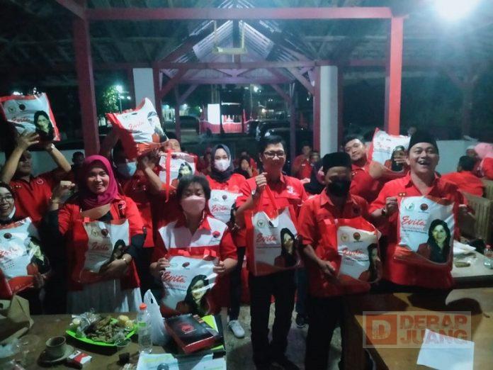 PDI Perjuangan Rembang Siap Bagi Ribuan Paket Sembako Lebaran