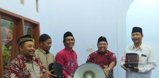 Penuhi Harapan Warga Medono, Ridwan Berikan Bantuan Pengeras Suara