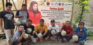 Program TKM Kewirausahaan Sukses, Dewi Aryani Cetak Petani Melon Milenial