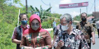 Sri Mulyani Tinjau Lokasi Jembatan Runtuh Di Kadirejo