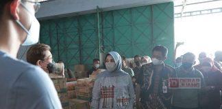 Minyak Goreng Mulai Langka, Sri Mulyani Sidak Ke Distributor