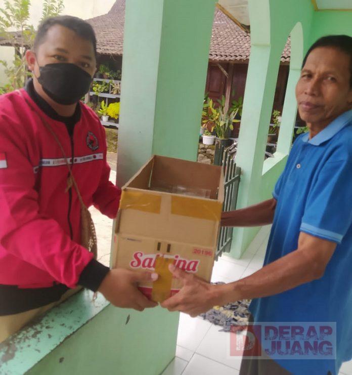 Wujud Kepedulian Kader Ranting Kepada Masyarakat di Bulan Ramadhan(2)