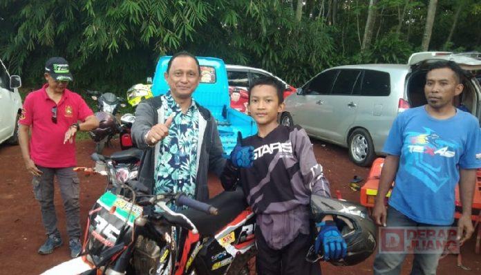 Agung Satria Dukung Pengembangan Olahraga Motor Trail di Kandeman (2)