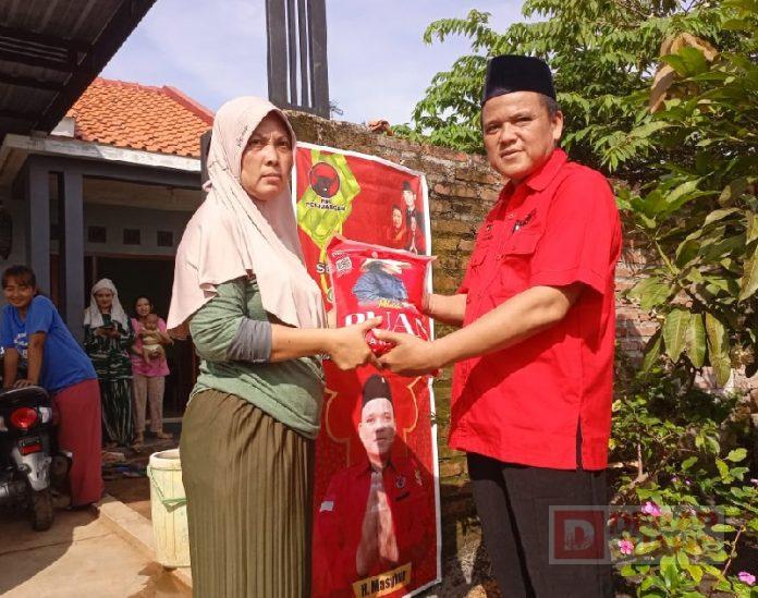 Bagikan Beras Puan, Masykur Semoga Menjadi Ladang Pahala untuk Kita (3)
