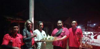 Usai Pengajian, Bamusi Kota Pekalongan Bagikan Nasi Tumpeng untuk Korban Banjir Rob