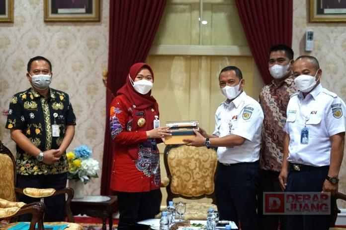 Bersama PT. KAI, Bupati Demak Bangun Komitmen Aktivasi Jalur Kereta Api