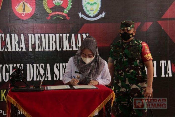 Bupati Tiwi TMMD Sengkuyung Tahap I Bangun Jalan Makadam Tanalum-Makam