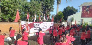 Gilang Dhielafararez Ramaikan Senam Indonesia Cinta Tanah Air di Kediamannya