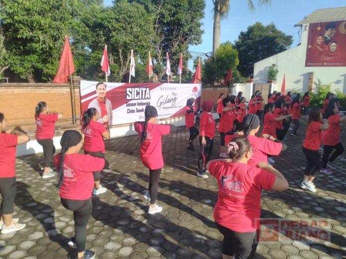 Gilang Dhielafararez Ramaikan Senam Indonesia Cinta Tanah Air di Kediamannya