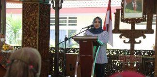 Mbak Etik Sosialisasikan Pencegahan Pernikahan Usia Dini