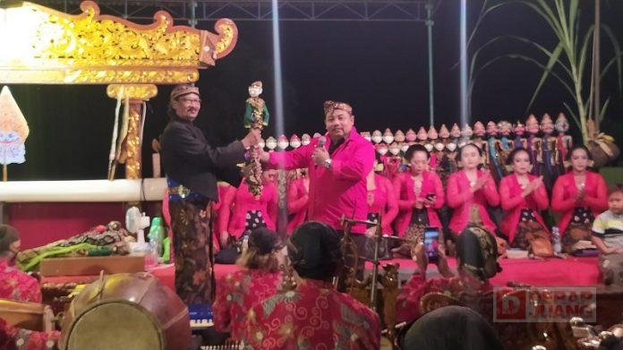 Pagelaran Wayang Golek, Ridwan Untuk Nguri-uri Budaya (2)