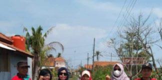 Peduli Korban Banjir Rob, Dinna Damayanti Salurkan Bantuan