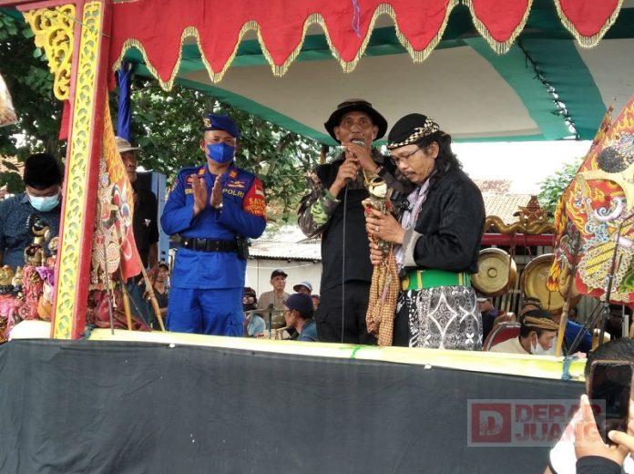 Sedekah Laut Desa Suradadi, Rustoyo Sampaikan Tradisi Adat Luhur Harus Dilestarikan (2)