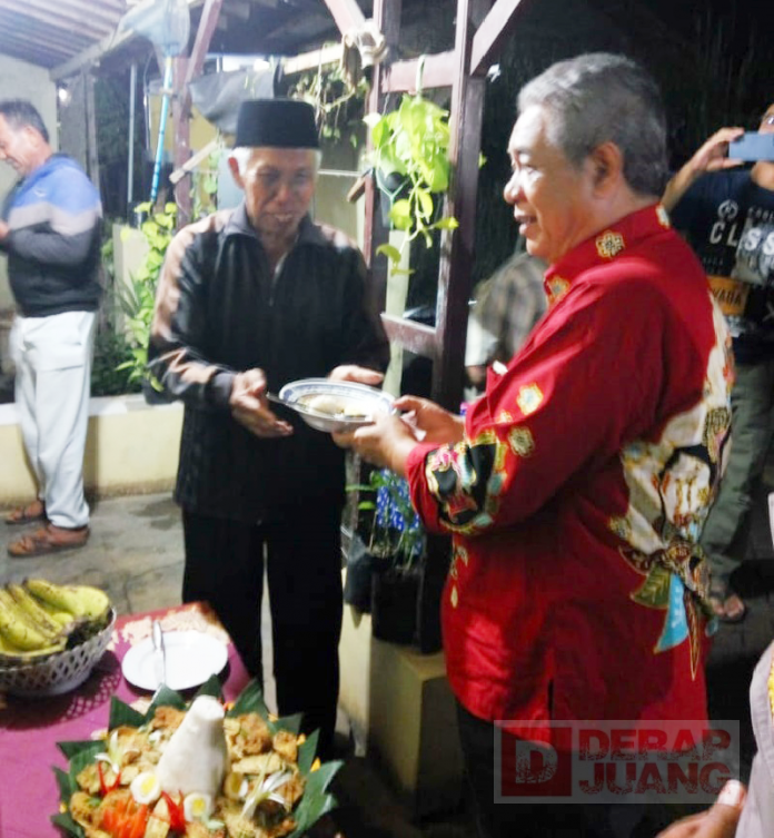 Syukuran-Pembangunan-Jalan-Warga-Kandang-Panjang-Terima-Kasih-Pak-Edy-Supriyanto