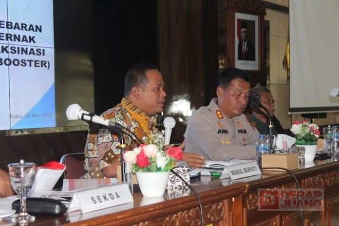 Wabup Riswadi Peternak dan Masyarakat Tidak Perlu Panik Terkait PMK