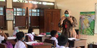 Antisipasi Hepatitis, Mbak Yuni Berikan Himbauan di Sekolah