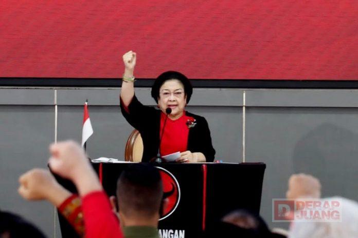 Bu Mega Minta Perempuan Lebih Diberi Kesempatan di Berbagai Bidang
