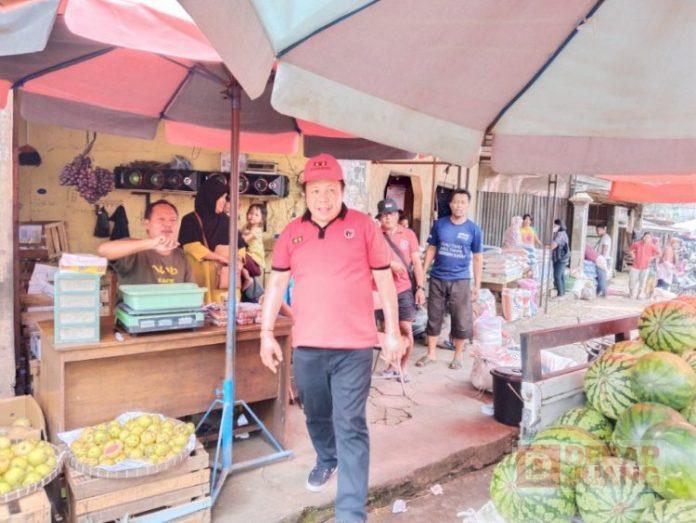 Bung Dance Sambangi Pasar Blauran II Salatiga