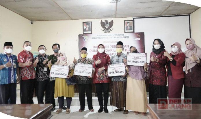 Duet Kader Banteng Kota Wali, Galakkan Bantuan RTLH di Wilayah Dempet