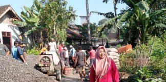 Endrianingsih Tinjau Pembangunan di Kecamatan Ngluwar