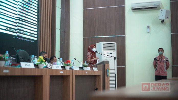 Komitmen Mbak Eisti Wujudkan Pilkades Berintegritas