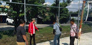 Kresna Salurkan Bantuan Fasilitas Penerangan Penunjang Aktivitas Olahraga di Tambirejo