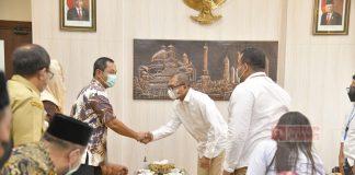 Mas Hendi Serius Soal Konsep Tanggul Laut Untuk Lindungi Pesisir Semarang
