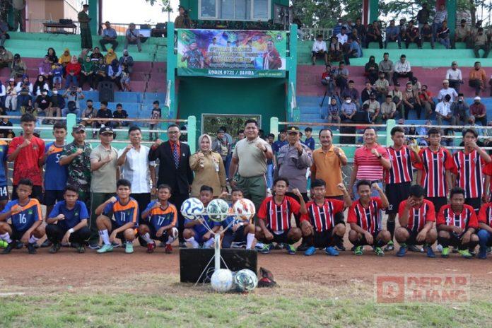 Mbak Etik Buka Liga Santri PSSI Piala Kasad 2022 Blora