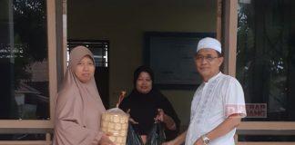 PAC Pekalongan Barat Beri Bantuan Korban Banjir Rob di Kelurahan Tirto