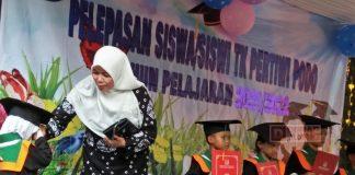 Pelepasan TK Pertiwi, Warti Suci: Semoga Menjadi Anak yang Berilmu dan Beriman