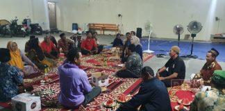 Perkuat Grassroots, Tatiek Ngobrol Bareng Warga Desa Kuncir