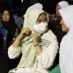 Rawat Tradisi Kota Wali, Mbak Eisti Ajak Masyarakat Makmurkan Sholawat (2)