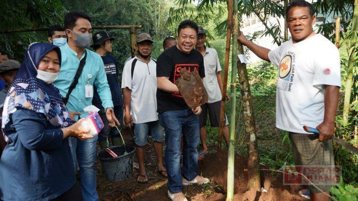Resik-resik Kali Banteng, Bung Dance Punya Banyak Cerita di Dalamnya